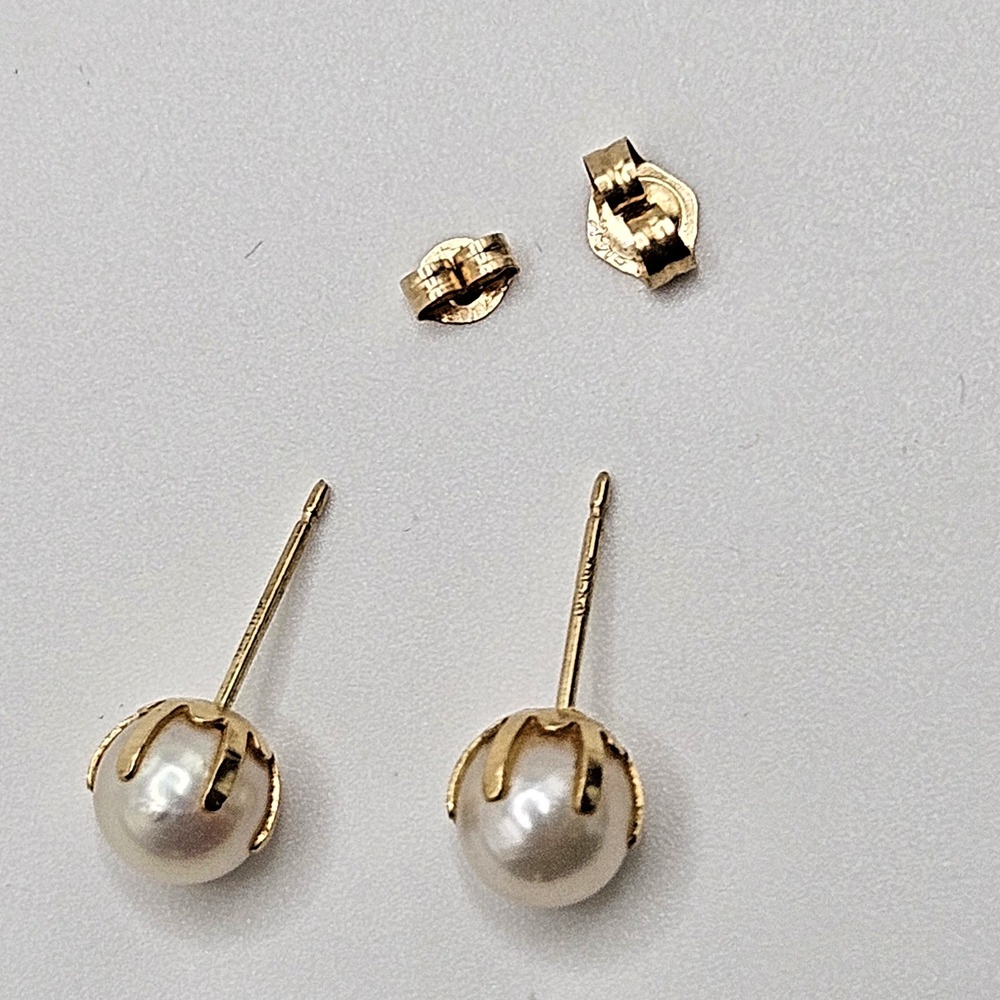 14k Yellow Gold Pearl Earrings Stud 7mm 1.1g